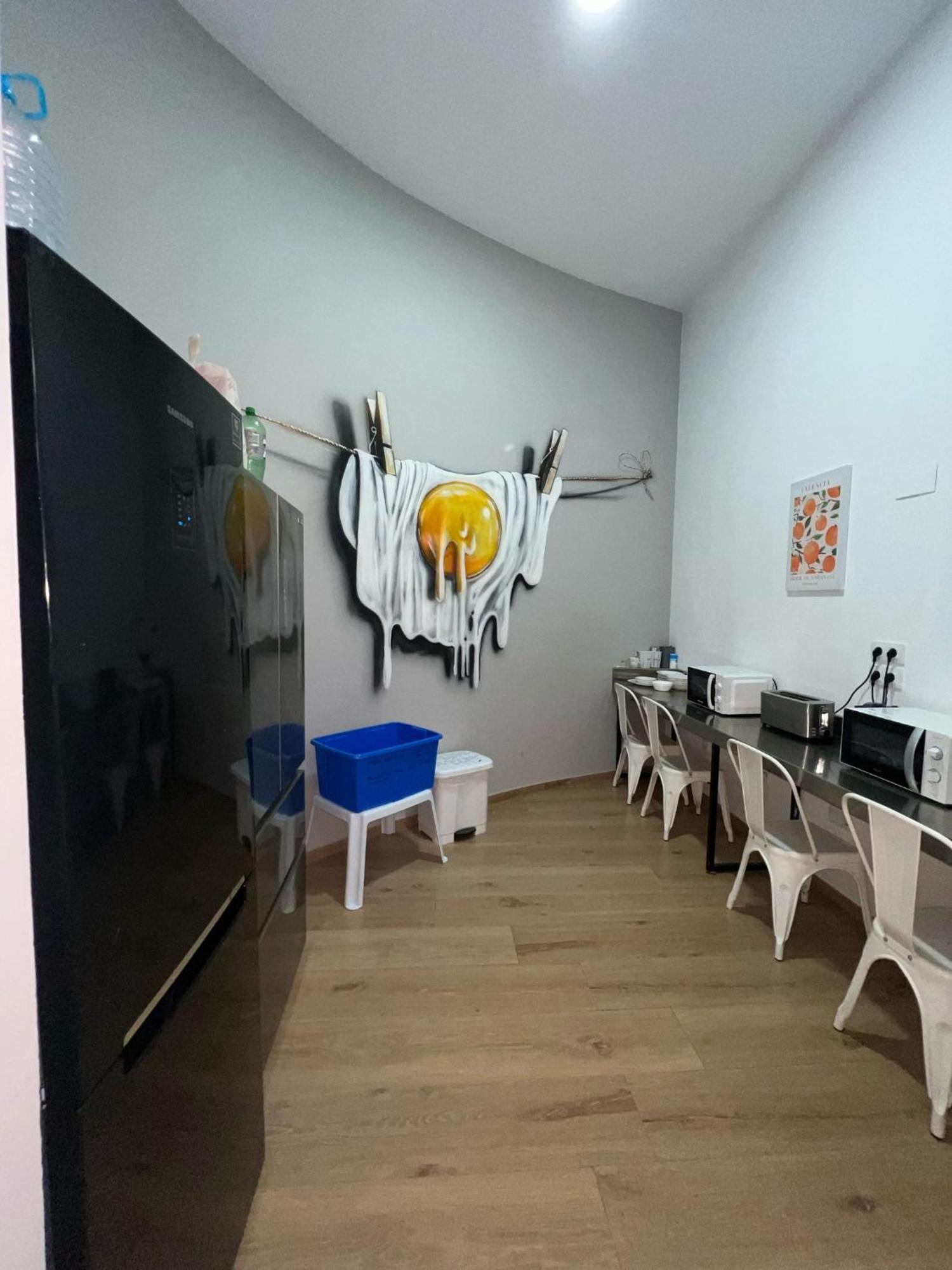 Beach & Arts Hostel فالنسيا المظهر الخارجي الصورة